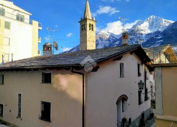 Trilocale via Abbé Joseph Marie Treves, Aosta - foto 5