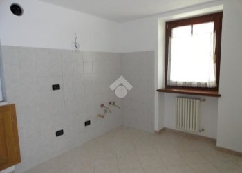 Trilocale via Abbé Joseph Marie Treves, Aosta - foto 32