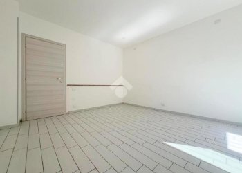 Three-room apartment Corso Casale, Asti - photo 2