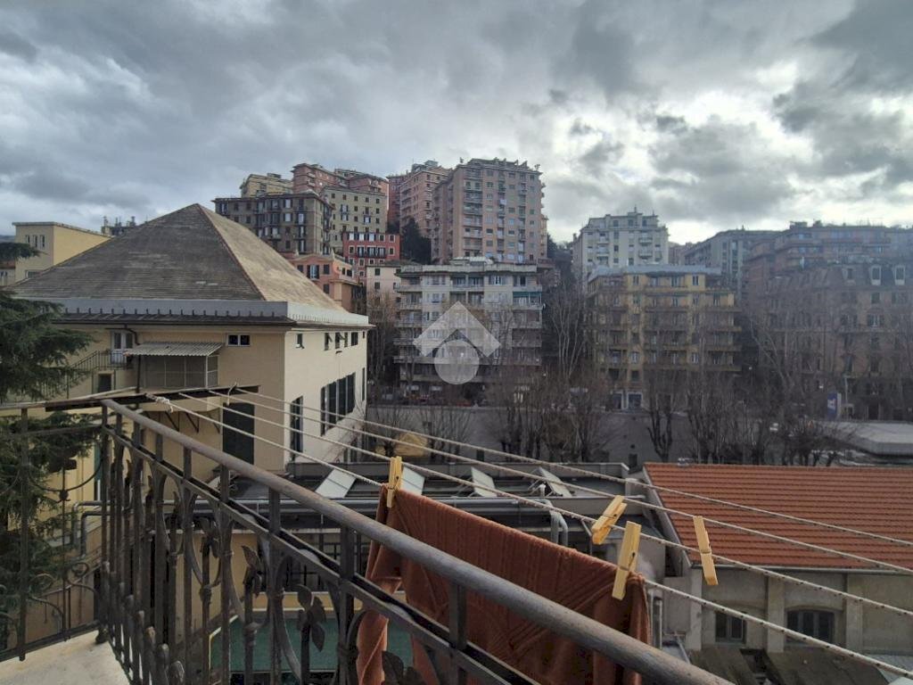 Quadrilocale Via Monticelli, Genova (zona Marassi) - foto 1