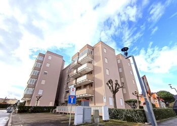 Trilocale Viale Giacomo Puccini, Ravenna (zona Lido Adriano) - foto 1