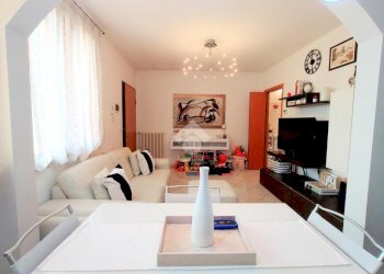 Bilocale Via EMILIO ALESSANDRINI n. 26, Ravenna (zona Santo Stefano) - foto 9