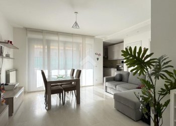 Quadrilocale Via Indipendenza, Cambiago - foto 1