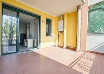 One-room apartment Via Cesare Battisti, Cormano - photo 3