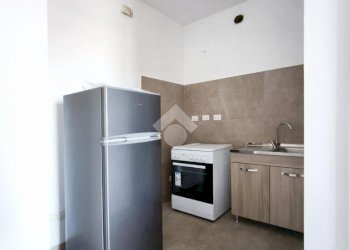 One-room apartment Via Cesare Battisti, Cormano - photo 8