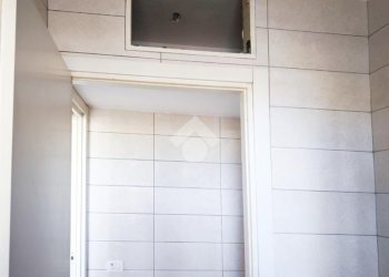 One-room apartment Via Cesare Battisti, Cormano - photo 12