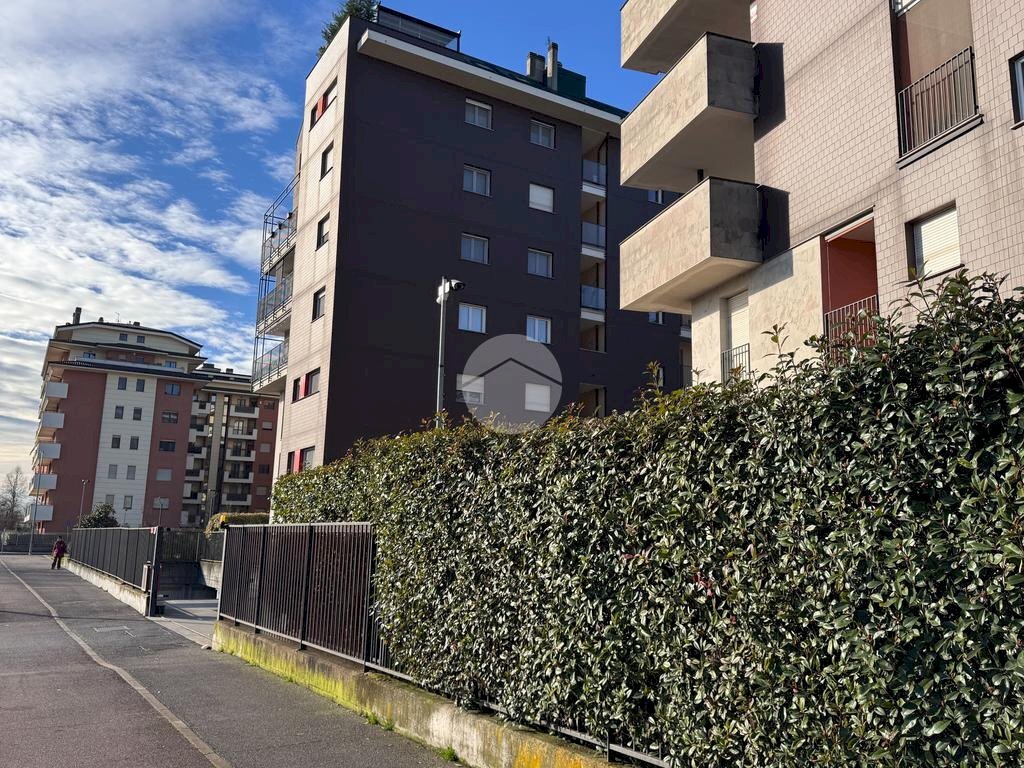 Box via oriana fallaci, Peschiera Borromeo - foto 1