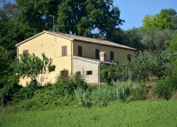 Foto 10 - Rustic Via Monticelli
 
6, Castelplanio - photo 9