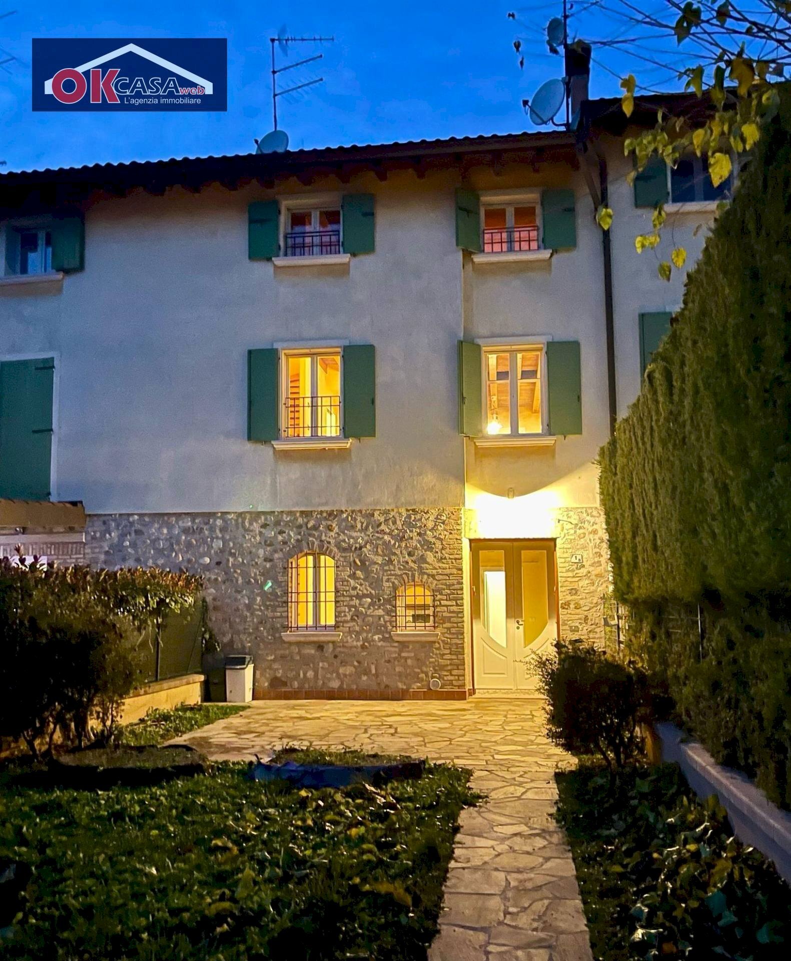 1 facciata - Villa a Schiera baccoli di sopra, Peschiera del Garda - foto 1