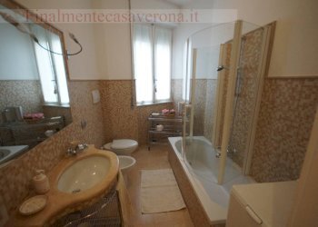bagno padronale - Appartamento Via Maddalena di Canossa, Verona - foto 16