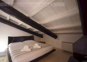 camera matrimoniale - Appartamento Piazza Mura Gallieno
 
143, Verona - foto 16