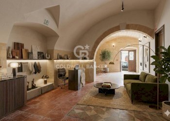 Foto 18 - Locale Commerciale Via Santa Maria
 
34, Trani - foto 18