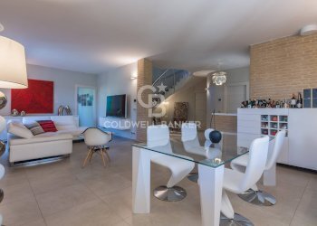 Foto 19 - Villa via Saragat
 
20, Montescudo - Monte Colombo - foto 19