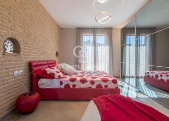 Foto 29 - Villa via Saragat
 
20, Montescudo - Monte Colombo - foto 29