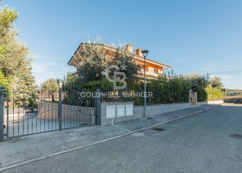 Foto 77 - Villa via Saragat
 
20, Montescudo - Monte Colombo - foto 77