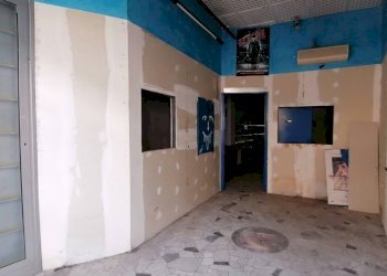 Foto 3 - Locale Commerciale via Visconti, Lecco - foto 3