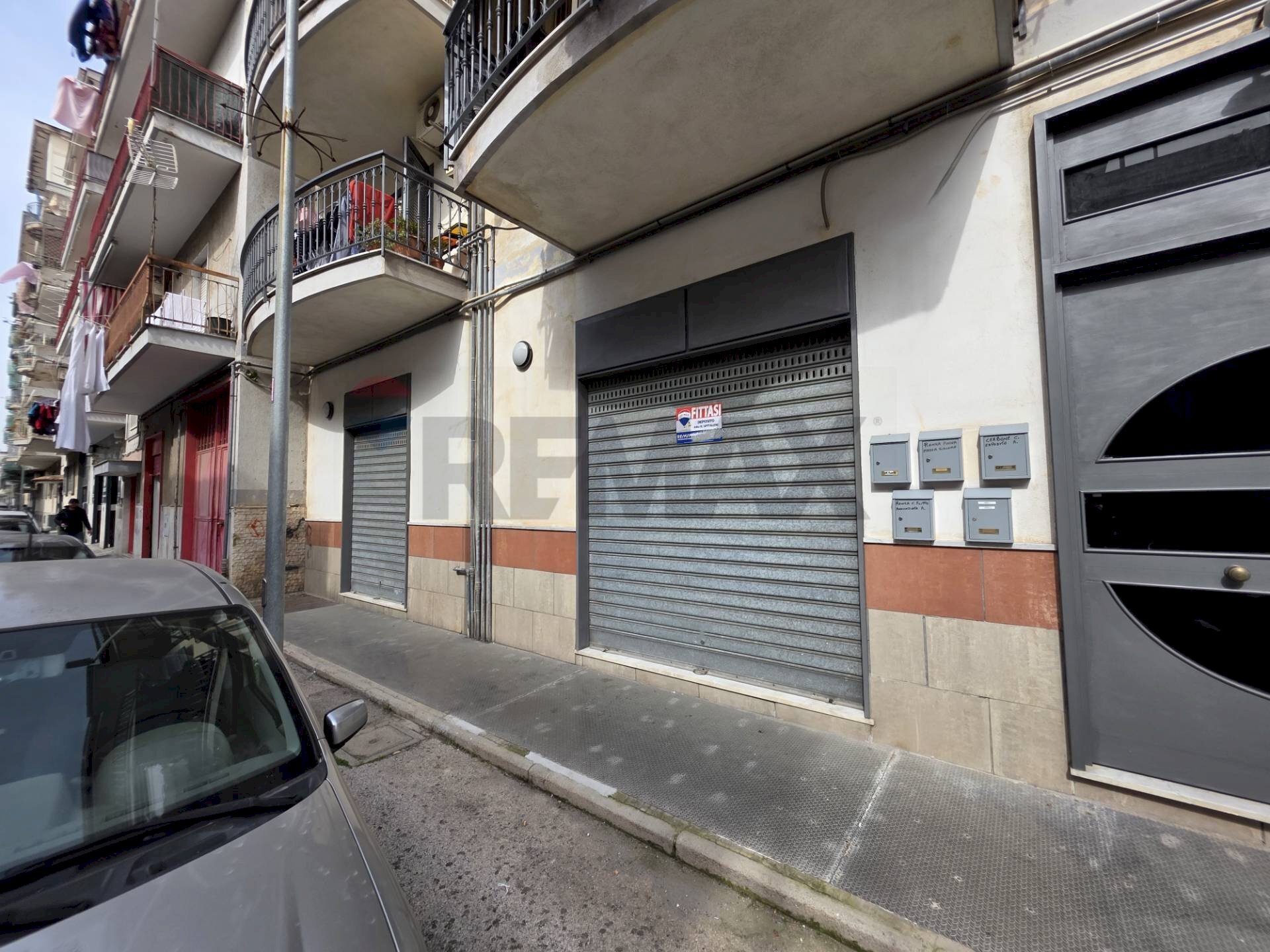 Edificio all\'aperto - Locale Commerciale Casoria - foto 1