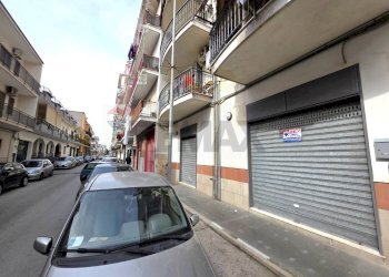 Edificio all\'aperto - Commercial Premises Casoria - photo 2
