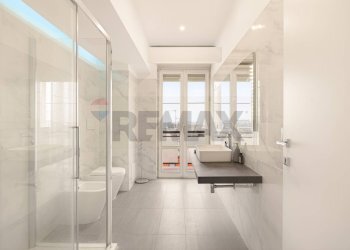 Bagno - Three-room apartment Via Monte Grappa
 
19, Agrate Brianza - photo 4