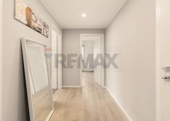 Hall / corridoio - Three-room apartment Via Monte Grappa
 
19, Agrate Brianza - photo 6