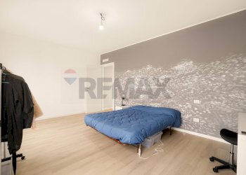 Camera / camera da letto - Three-room apartment Via Monte Grappa
 
19, Agrate Brianza - photo 10