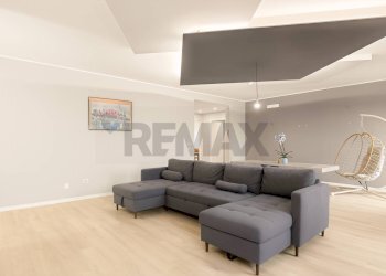 Soggiorno - Three-room apartment Via Monte Grappa
 
19, Agrate Brianza - photo 15