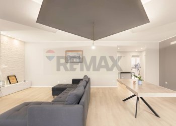 Soggiorno - Three-room apartment Via Monte Grappa
 
19, Agrate Brianza - photo 17