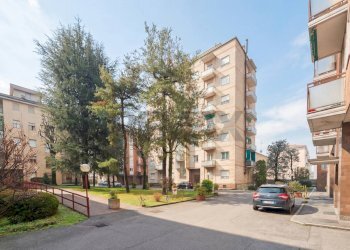 Edificio all\'aperto - Three-room apartment Via Monte Grappa
 
19, Agrate Brianza - photo 25