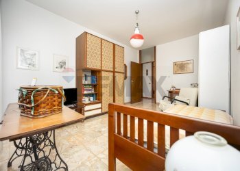 Camera / camera da letto - Quadrilocale Silvio Pellico
 
40, Garbagnate Milanese - foto 22