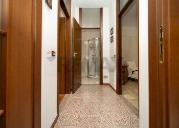 Hall / corridoio - Quadrilocale Silvio Pellico
 
40, Garbagnate Milanese - foto 31