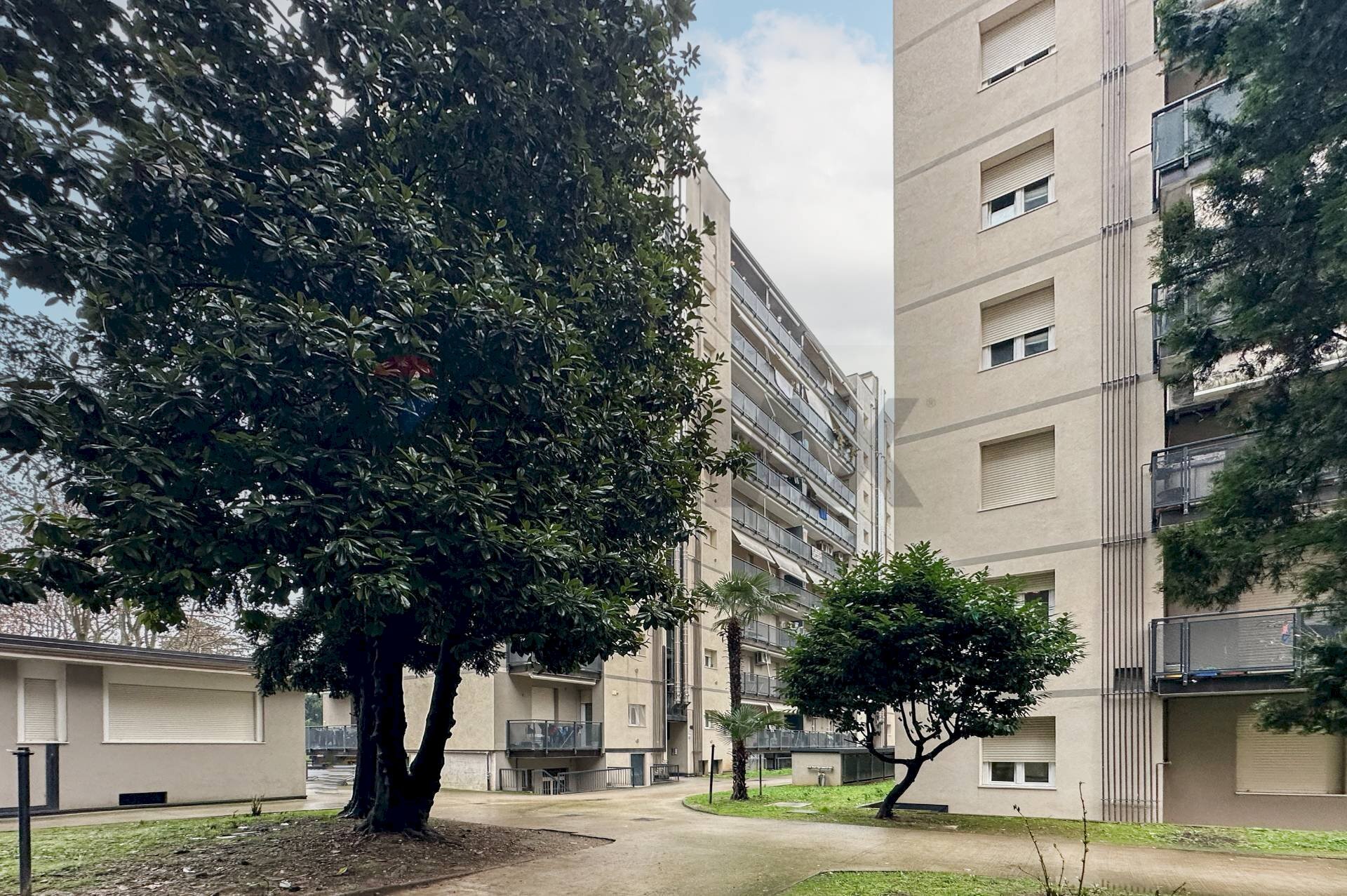 Edificio all\'aperto - Trilocale Via Francesco Cilea
 
6, Pioltello - foto 3