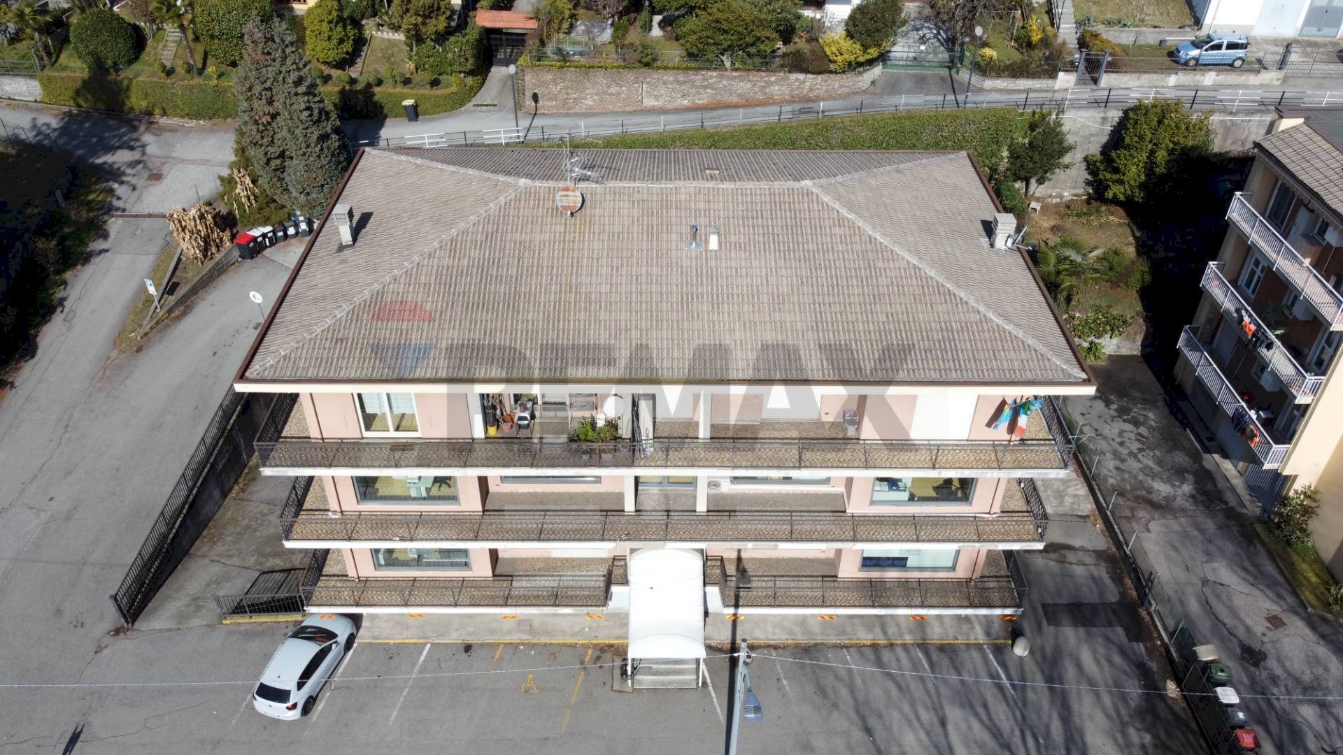 Edificio all\'aperto - Locale Commerciale Verbania - foto 3