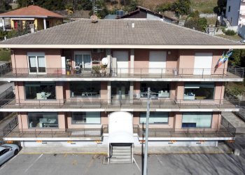 Casa all\'aperto - Locale Commerciale Verbania - foto 2