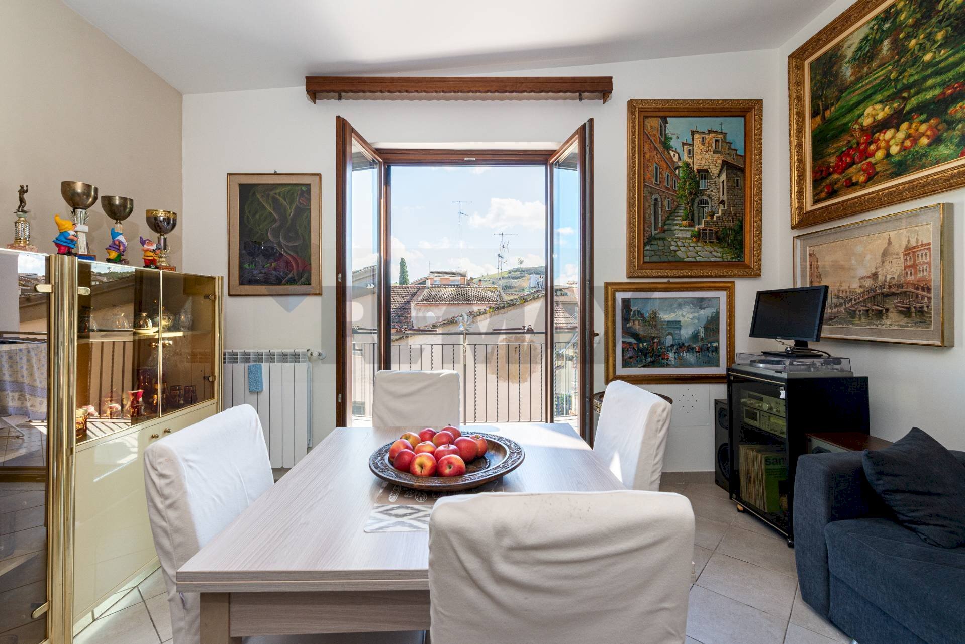 Sala da pranzo - Appartamento VIA FLUVIALE
18, Monterotondo - foto 3