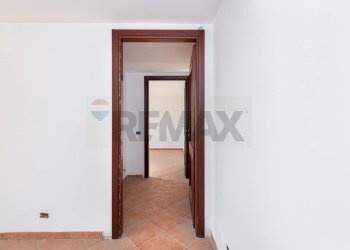 Hall / corridoio - Bilocale VIA SALARIA
 
219/B, Monterotondo - foto 7