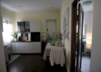 Sala da pranzo - Casa indipendente via Curato
 
56, Catania - foto 5