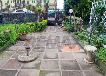 Giardino - Semi-detached house via traversa VI
5, Mascali - photo 1