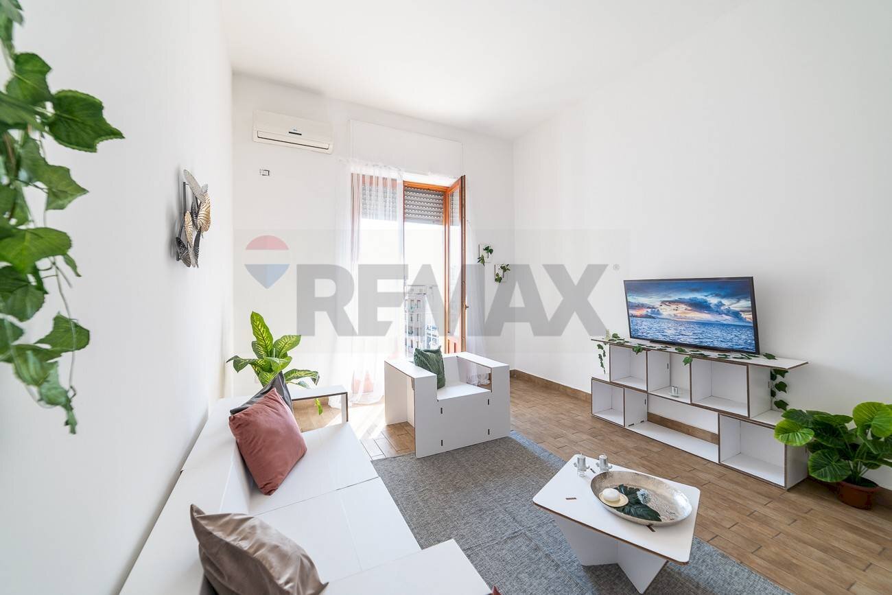 Soggiorno - Quadrilocale Viale Vittorio Veneto
 
31, Catania - foto 3