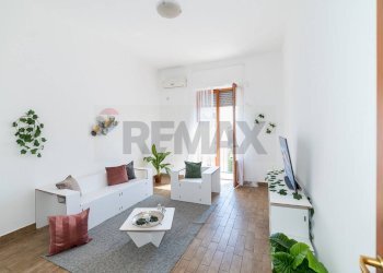 Soggiorno - Quadrilocale Viale Vittorio Veneto
 
31, Catania - foto 1