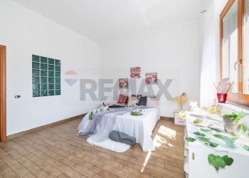 Camera / camera da letto - Quadrilocale Viale Vittorio Veneto
 
31, Catania - foto 23