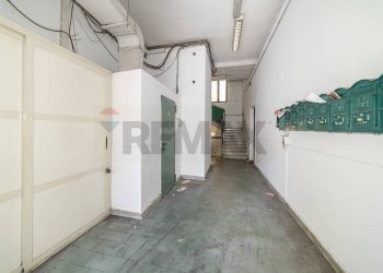 Hall / corridoio - Quadrilocale Viale Vittorio Veneto
 
31, Catania - foto 34