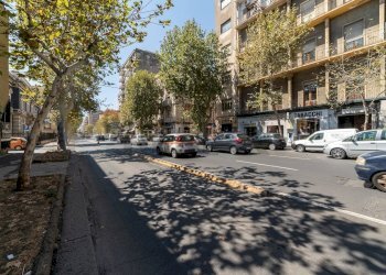 Edificio all\'aperto - Quadrilocale Viale Vittorio Veneto
 
31, Catania - foto 36