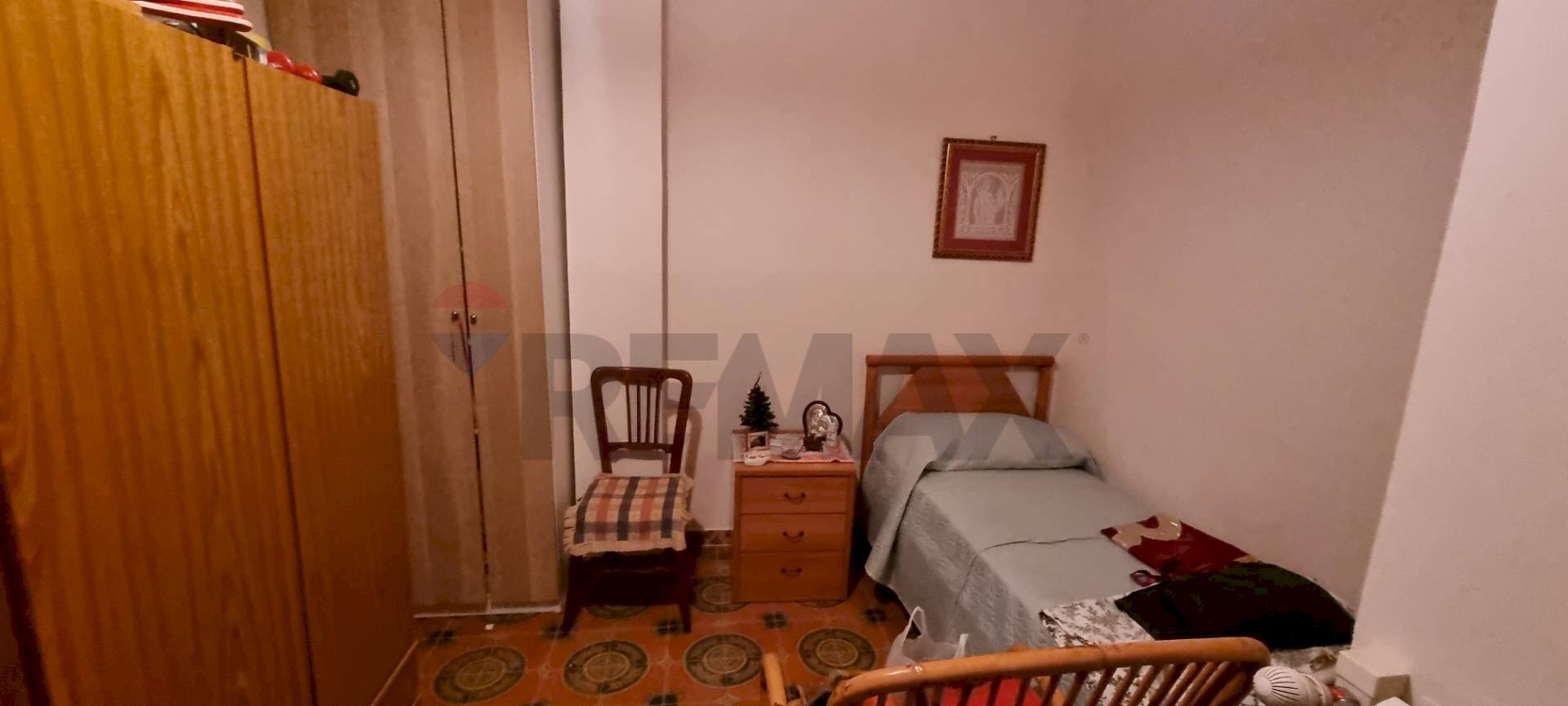 Camera / camera da letto - Independent house VIA ROCCHE
44, Paterno - photo 3