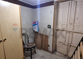 Camera / camera da letto - Casa indipendente VIA ROCCHE
 
44, Paterno - foto 3