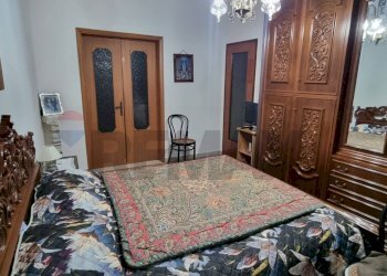 Camera / camera da letto - Casa indipendente VIA ROCCHE
 
44, Paterno - foto 16