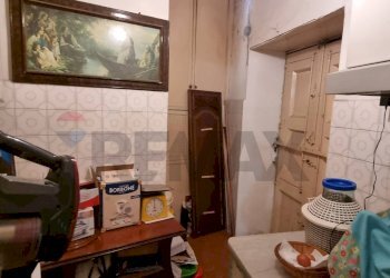 Dispensa di stoccaggio - Casa indipendente VIA ROCCHE
 
44, Paterno - foto 18