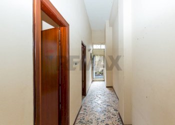 Hall / corridoio - Casa indipendente via tripoli
 
15-17, Giarre - foto 4