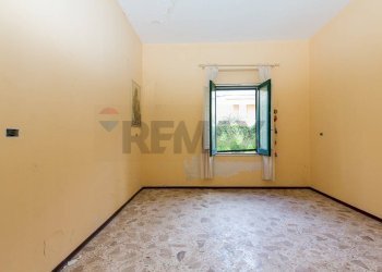 Stanza vuota - Casa indipendente via tripoli
 
15-17, Giarre - foto 10