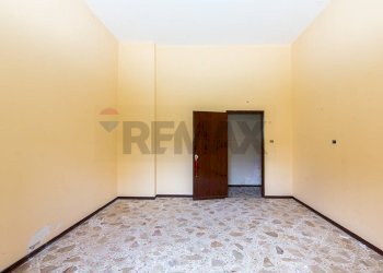 Stanza vuota - Casa indipendente via tripoli
 
15-17, Giarre - foto 11