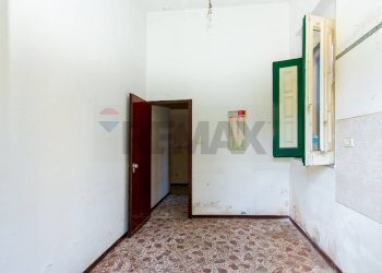 Stanza vuota - Casa indipendente via tripoli
 
15-17, Giarre - foto 15